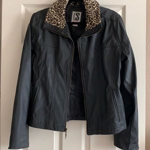 Black jacket with faux leopard fur collar